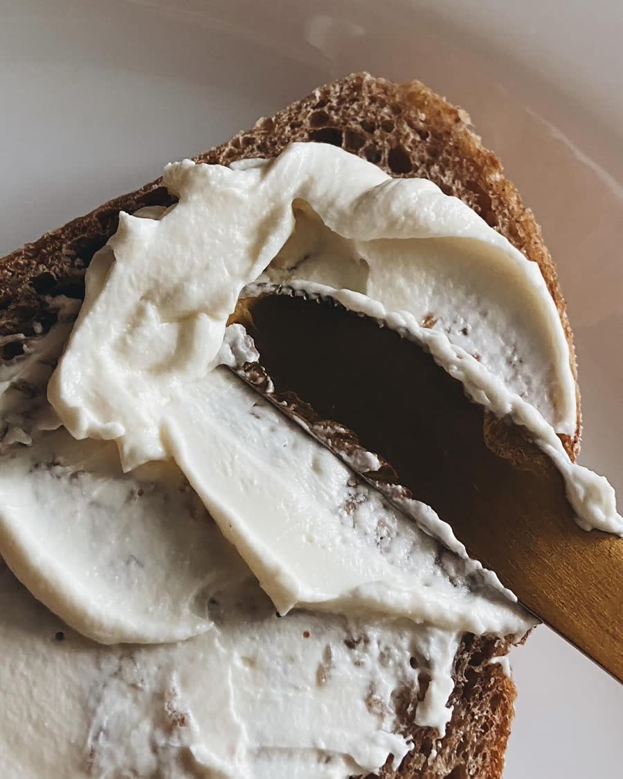 Pão com Requeijão